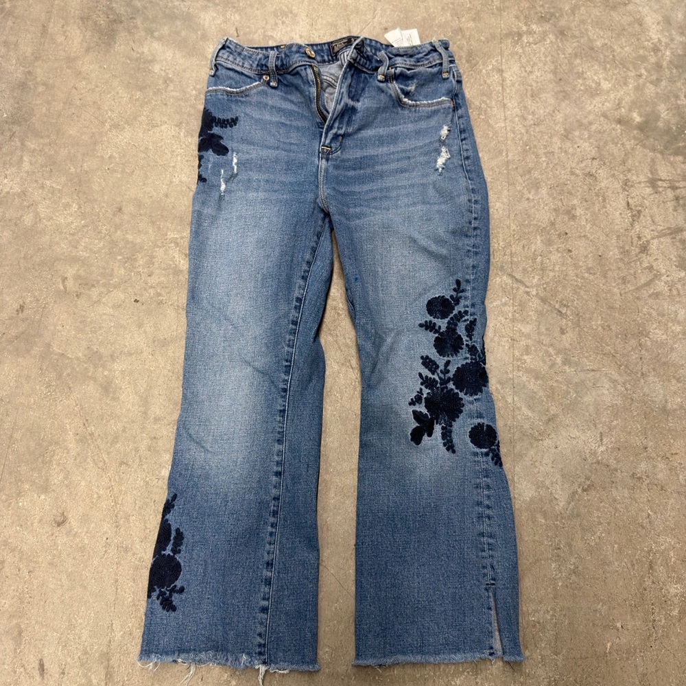 Abercrombie & Fitch Light Blue Denim Jeans - Picture 3 of 6